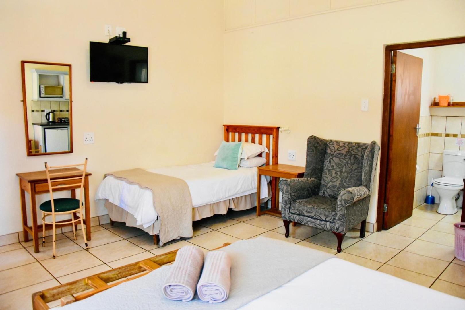 Donkin Country House Beaufort West Exterior photo
