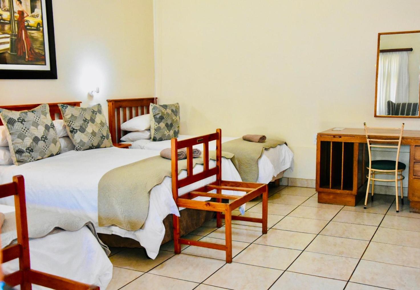 Donkin Country House Beaufort West Exterior photo